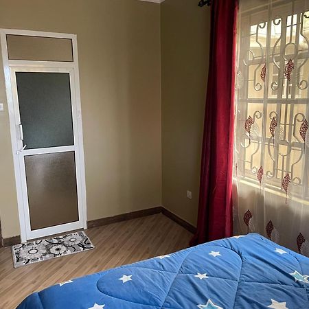 The Golden Suite Apartment Arusha Bagian luar foto