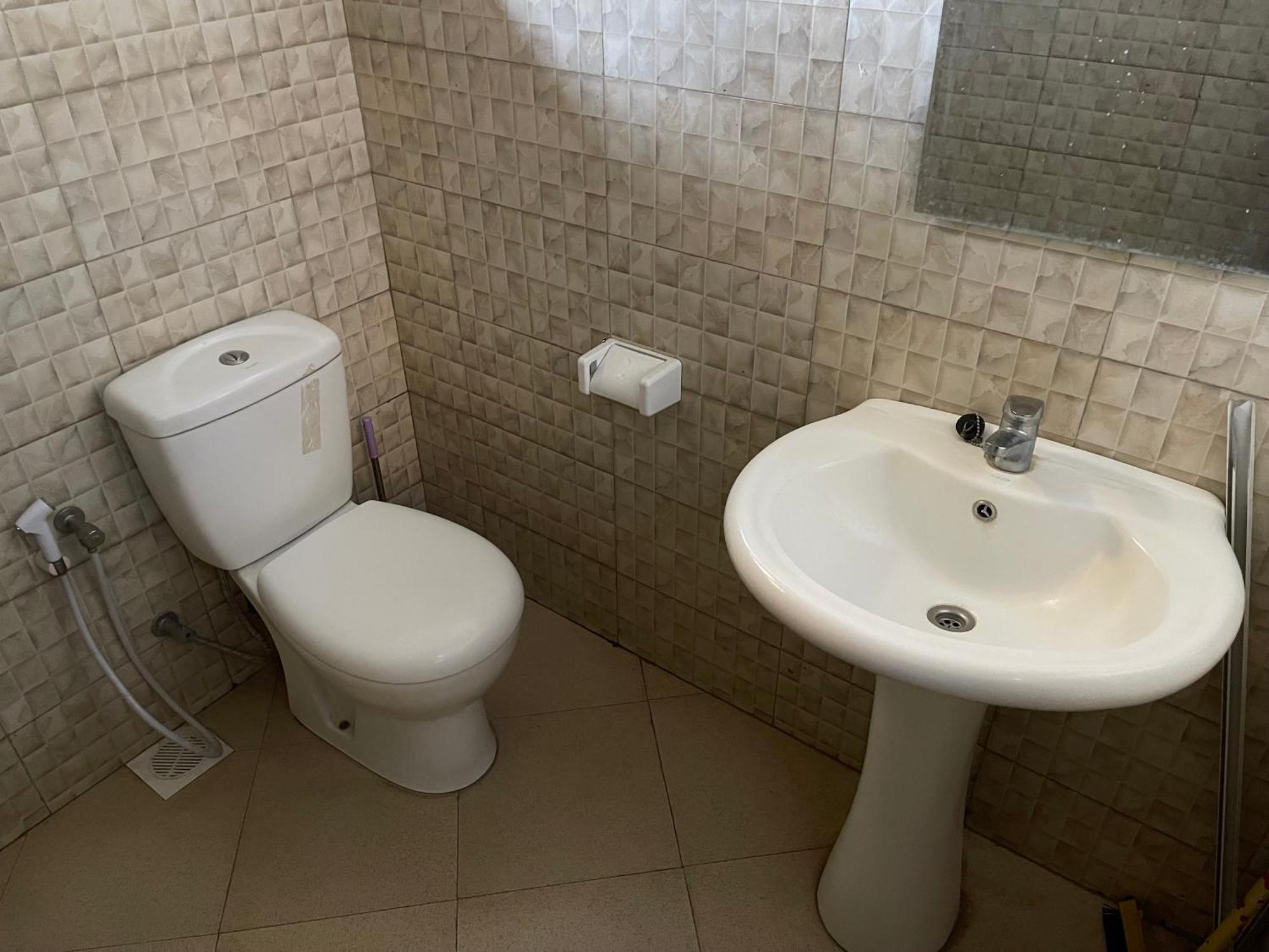 The Golden Suite Apartment Arusha Bagian luar foto