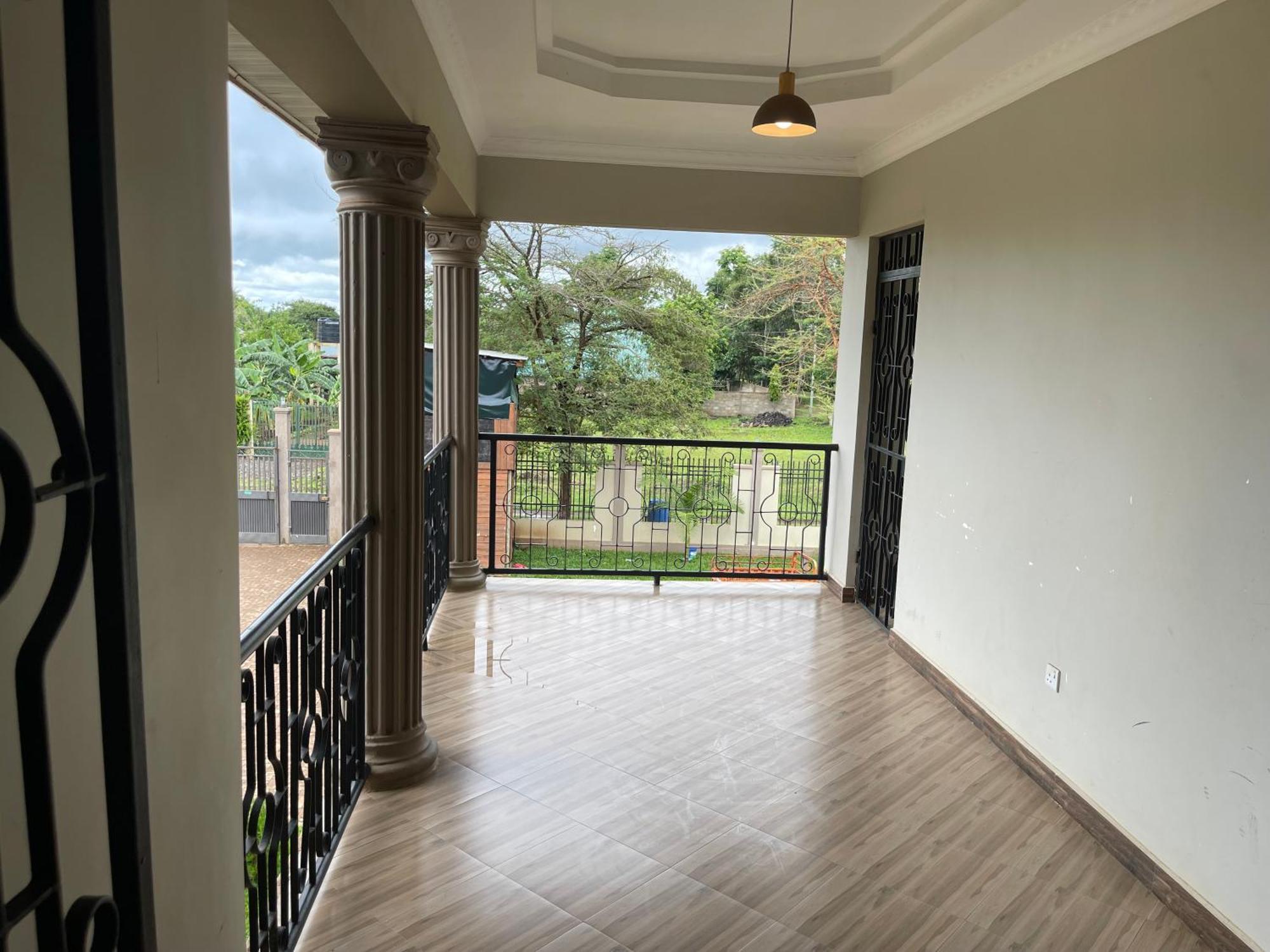 The Golden Suite Apartment Arusha Bagian luar foto
